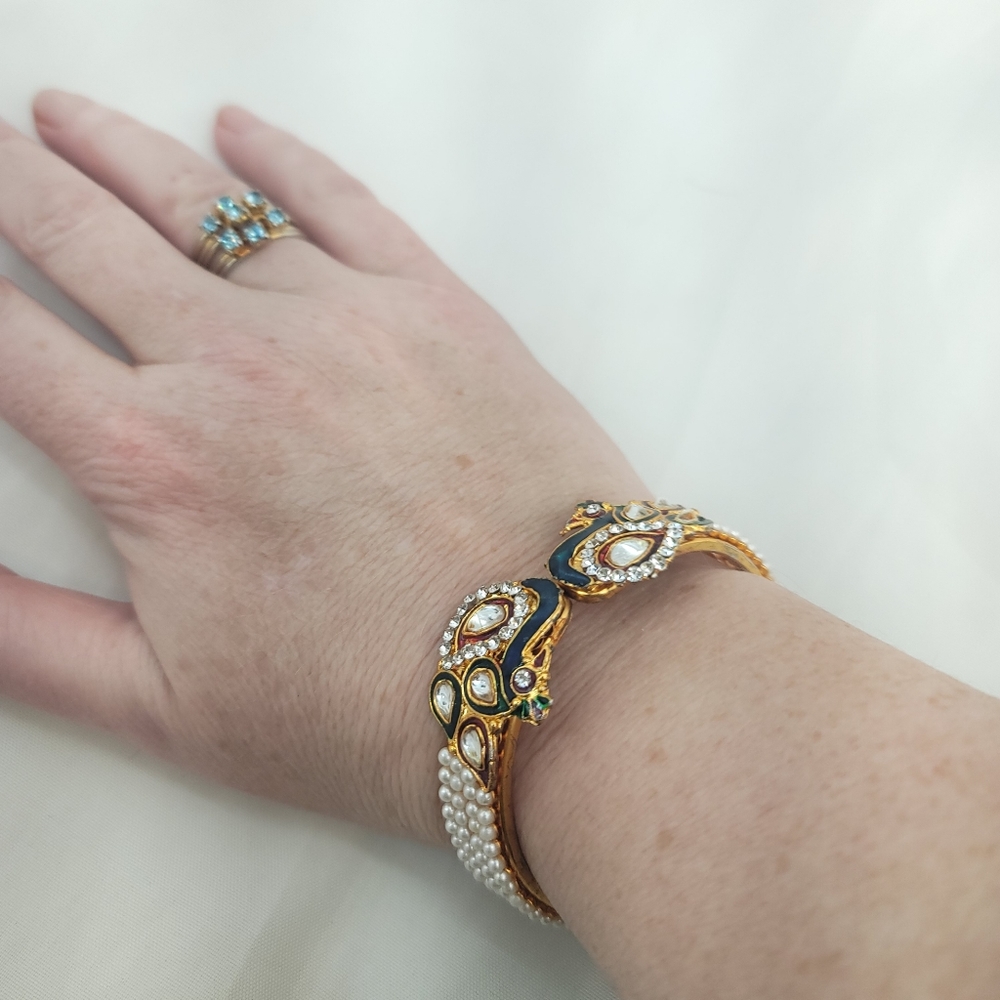 Gold Peacock Blue Hinge Clasp Spring Ring Bracelet